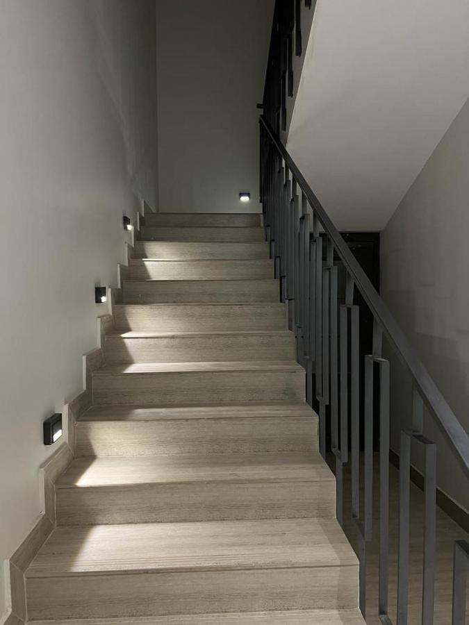Modern Appartements With Private Entry Rijad Zewnętrze zdjęcie