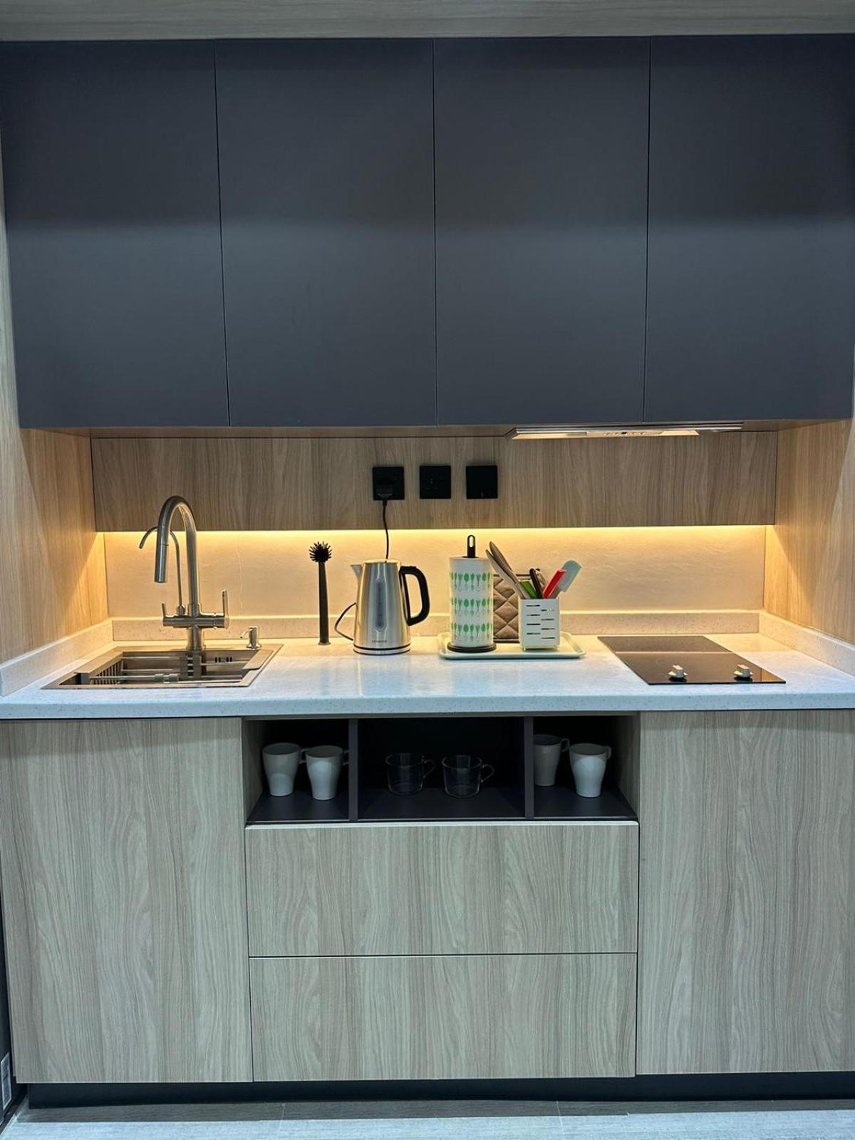 Modern Appartements With Private Entry Rijad Zewnętrze zdjęcie