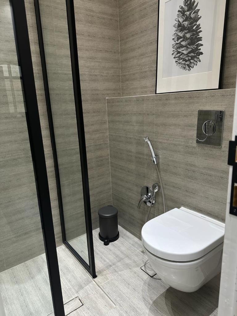 Modern Appartements With Private Entry Rijad Zewnętrze zdjęcie